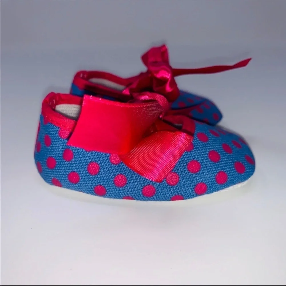 NEW Baby Girl Shoes Blue and Pink Polka Dot